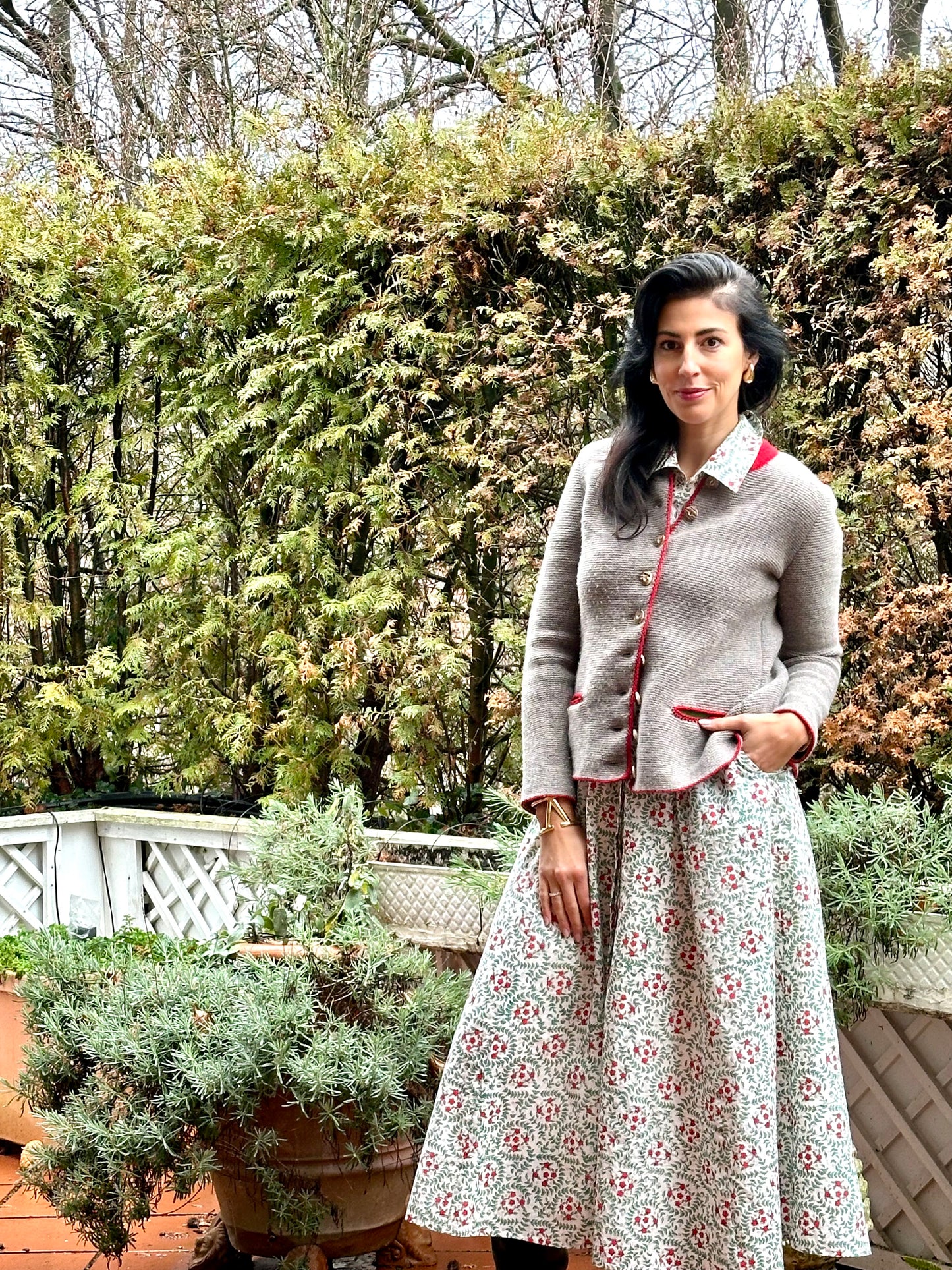 Hemdblusenkleid Blütenkranz rot grün