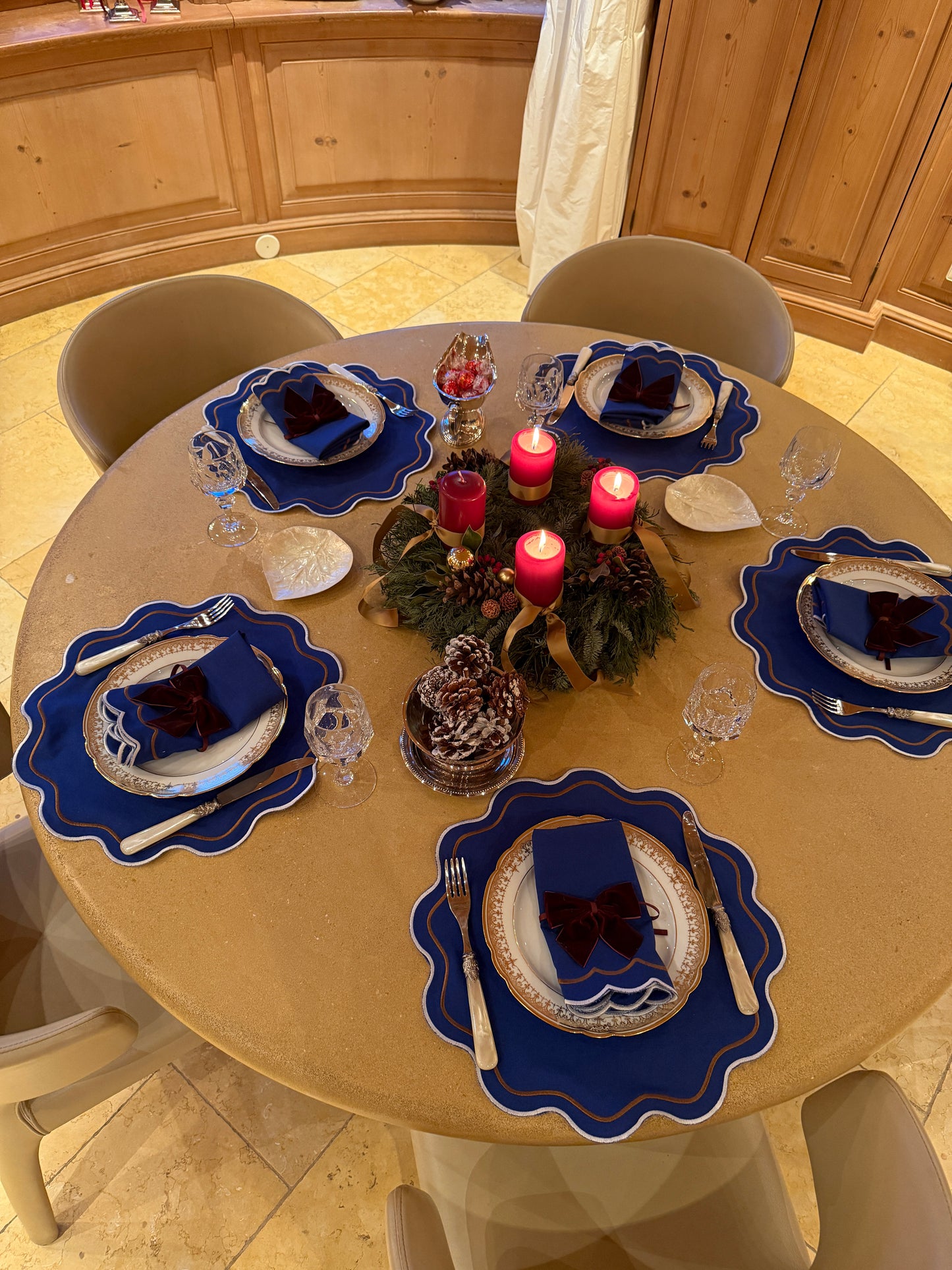 Valeria königsblaue Tischsets - 4 Sets mit 4 Servietten