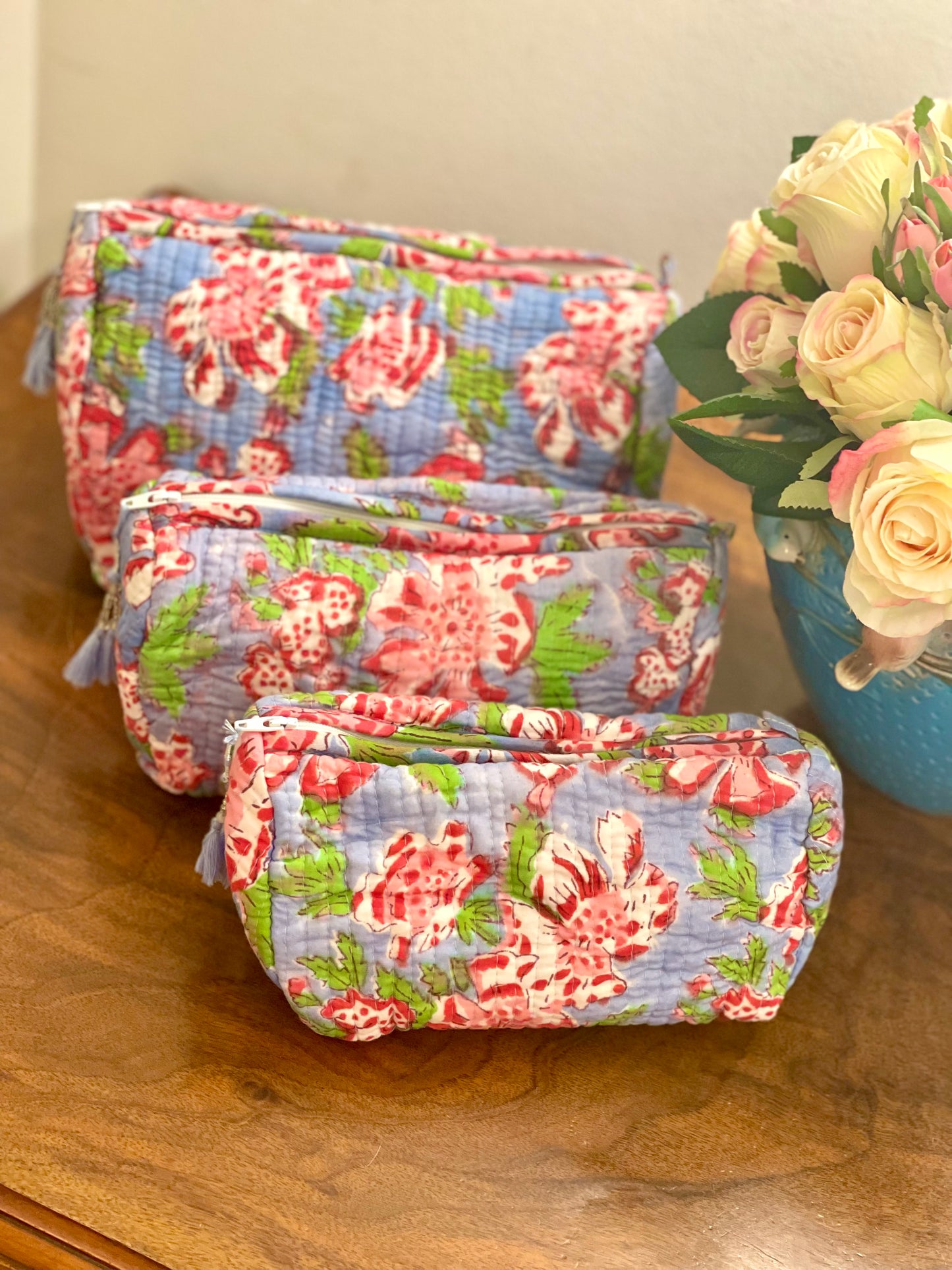 Pfingstblume blau rosa Beauty Bags - 3er Set