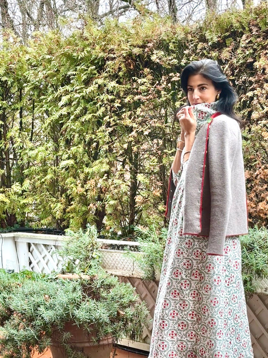 Hemdblusenkleid Blütenkranz rot grün