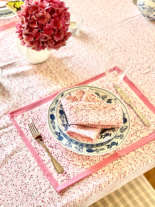 Blütenpixel Tischdecke